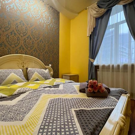Apartment Near Gulliver Kiev Ngoại thất bức ảnh