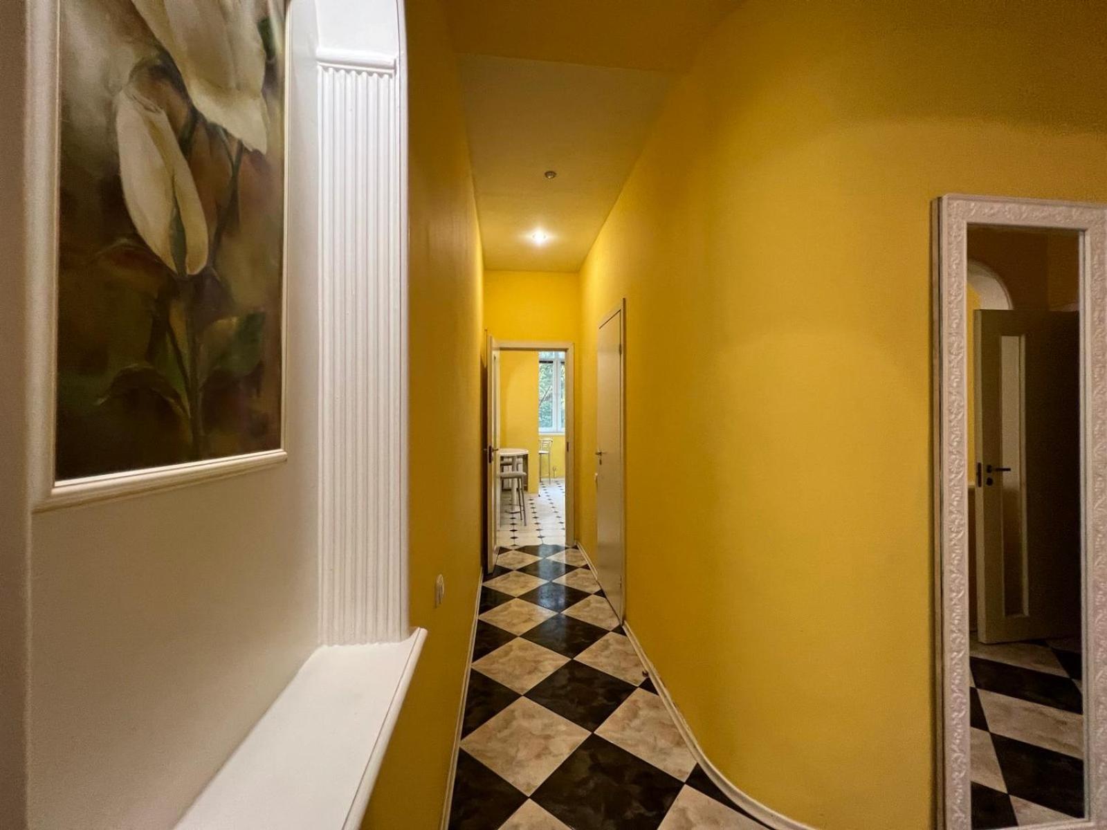 Apartment Near Gulliver Kiev Ngoại thất bức ảnh